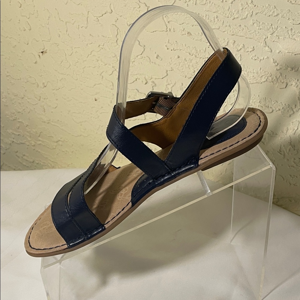 BOC ANCKLE STRAP Women's Navy Sandals size: 8M - Picture 5 of 9